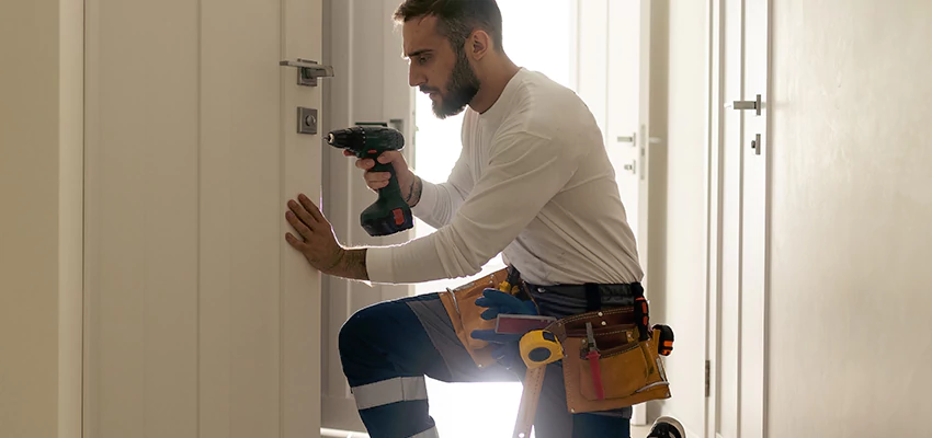 Mailbox Lock Installation Expert in Palm Springs, California